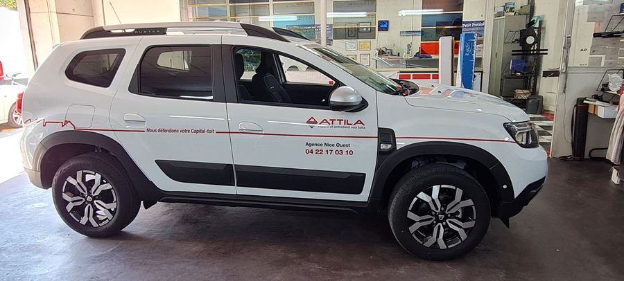 Marquage de véhicule utilitaire — ATTILA, Carros