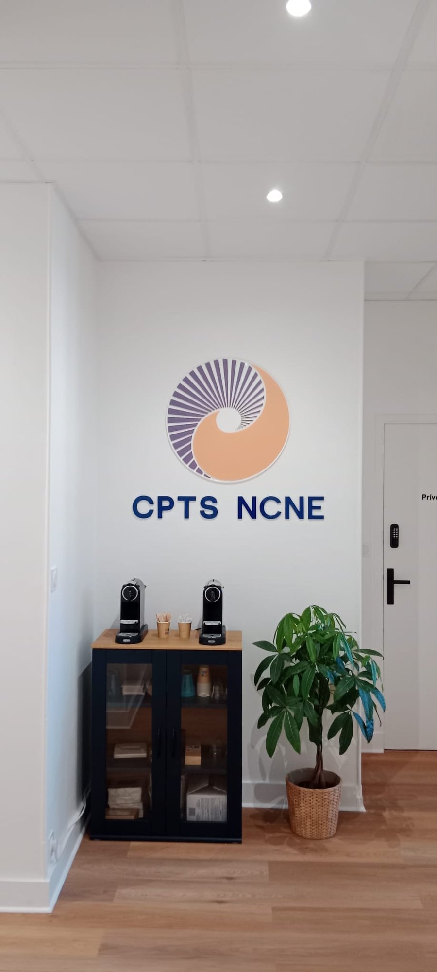 Signalétique intérieure de cabinet médical — PANO Nice Est, Nice (06) | Posemasignaletique.fr