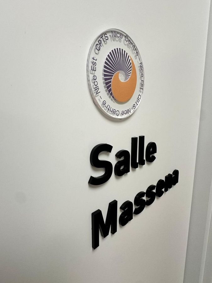 Signalétique intérieure & pictogrammes — CPTS, Nice (06) | Posemasignaletique.fr